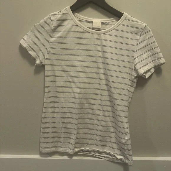 H&M Striped Basics Tee - Picture 1 of 3